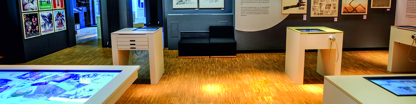 Günter Graes museum in Lübeck with heddier electronic technology